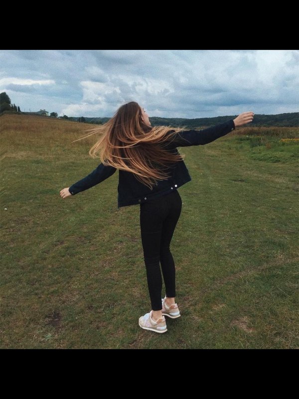 девочка которая