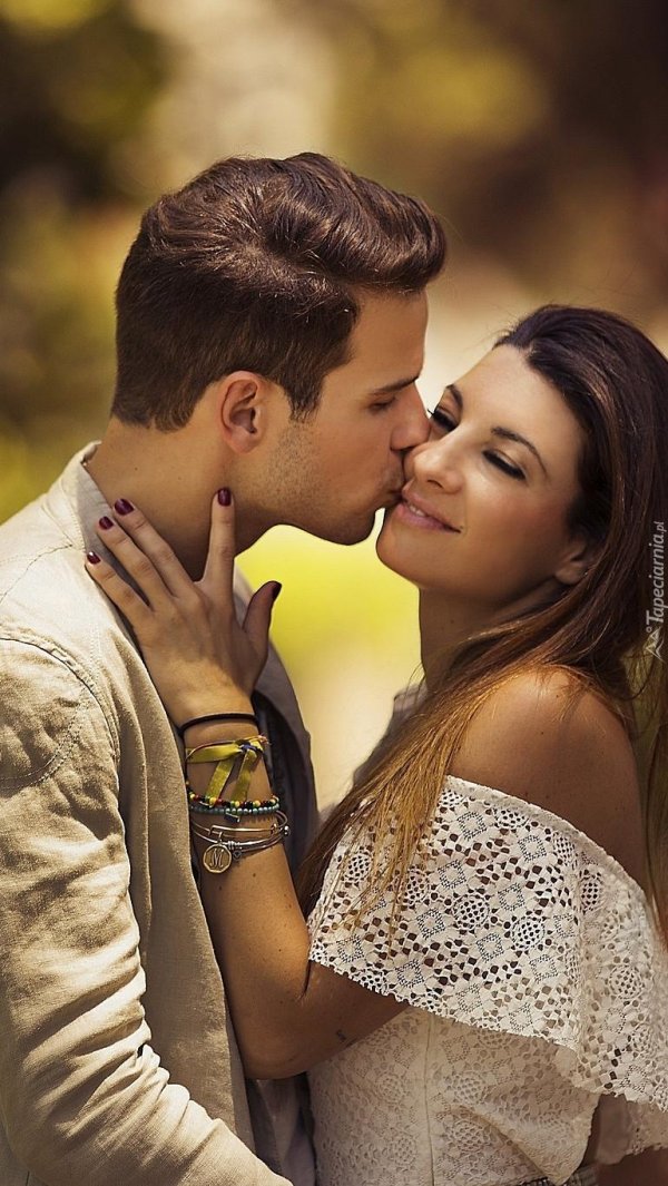 девушка и парень любовь