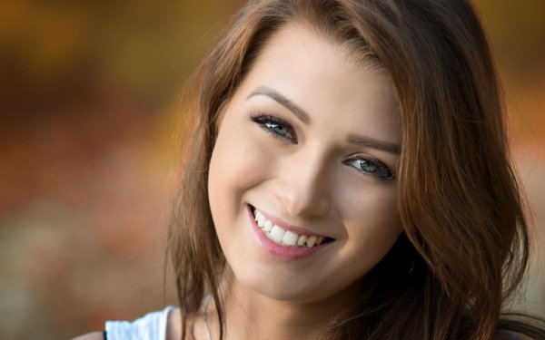 красива девушка