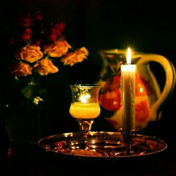 свеча на столе