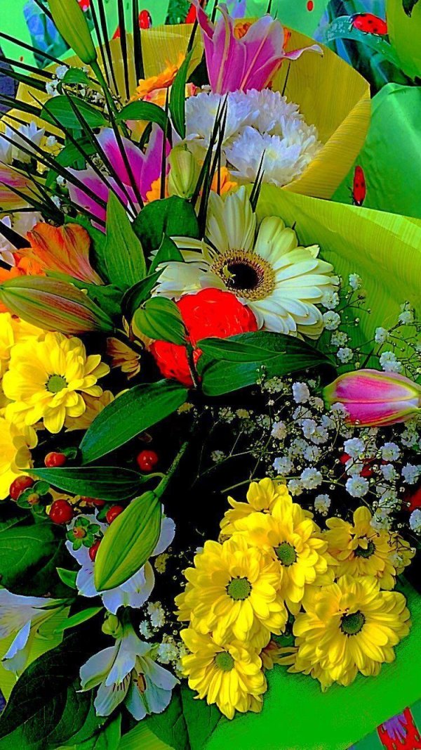 букет цветов яркий