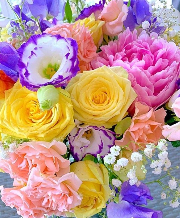 шикарный яркий букет