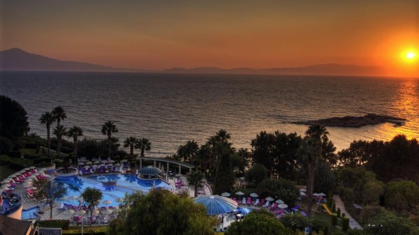 блю скай кушадасы