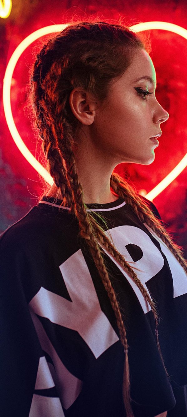 неоновые косы