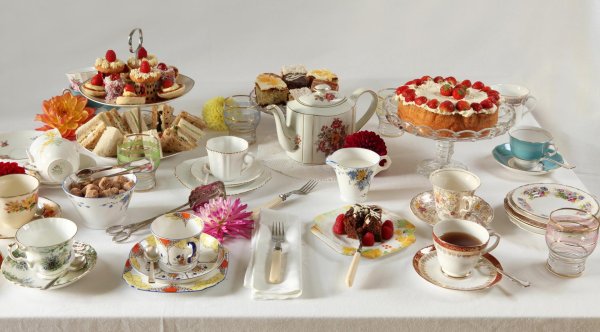 чайный стол