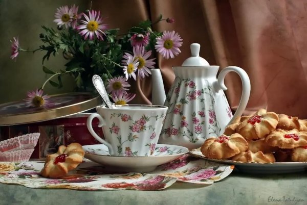 натюрморт с чашкой