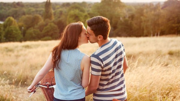 влюбленная парочка