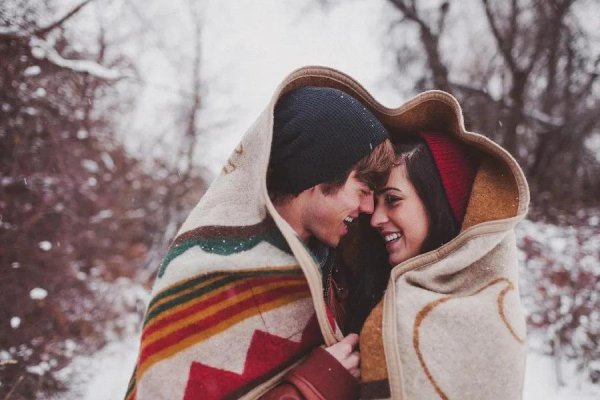 влюбленные зимой
