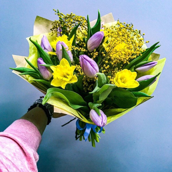 весенние букеты