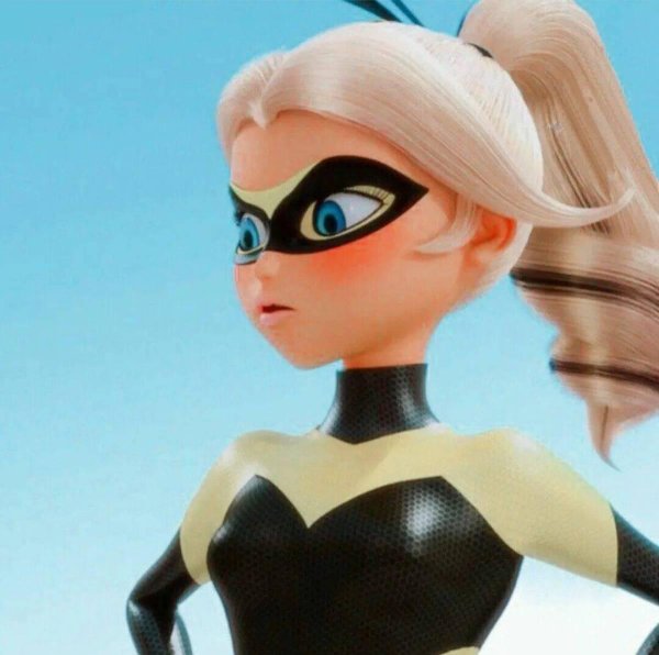 queen bee miraculous