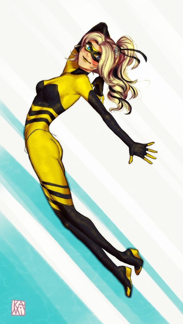 хлоя буржуа квин би