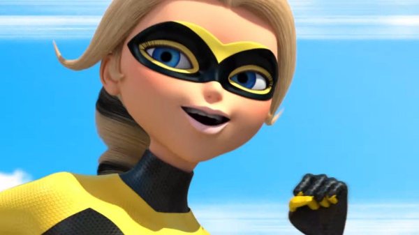 хлоя квин би