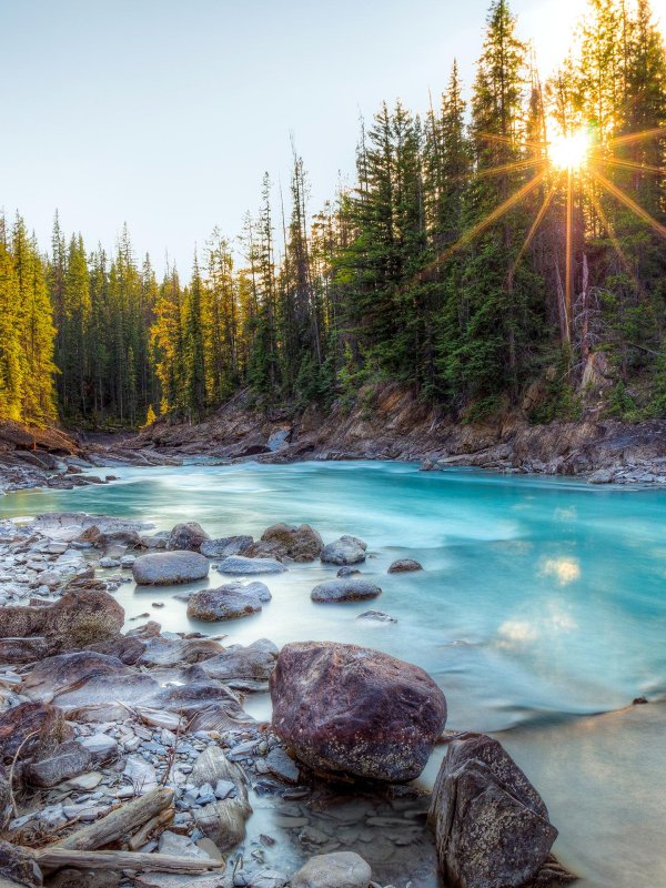 горная река