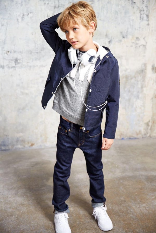 стильная одежда для мальчиков