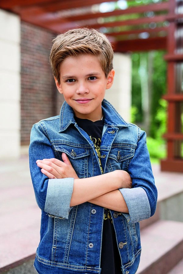 модная стрижка для мальчика