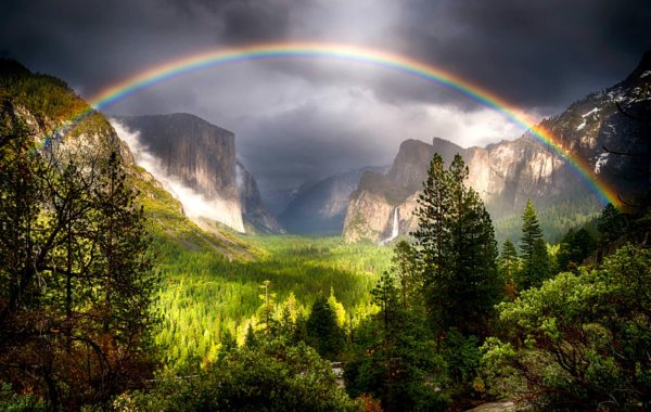 пейзаж с радугой