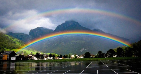 пейзаж с радугой