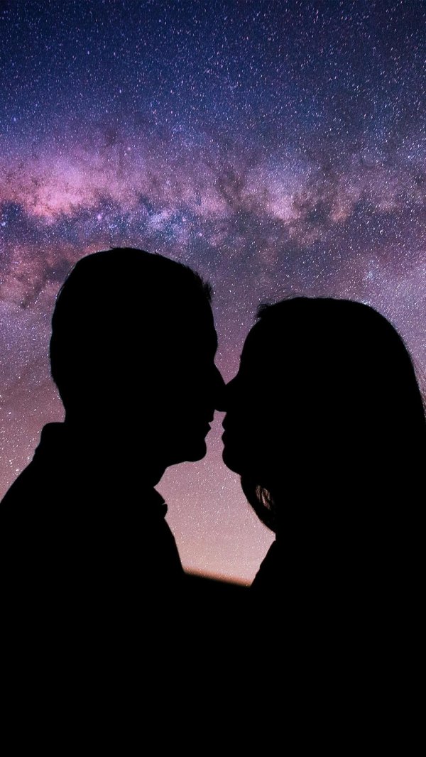 влюбленные ночью