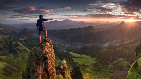 горы человек