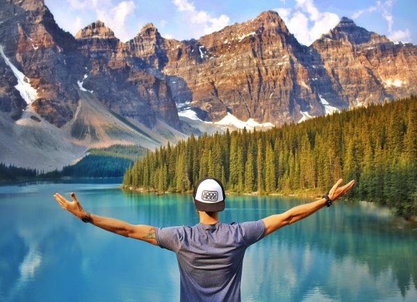 национальный парк банф канада туристы