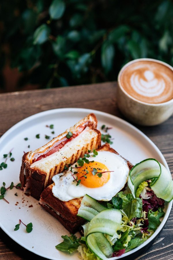 французский сэндвич крокмадам