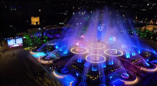 светомузыкальный фонтан в дербенте