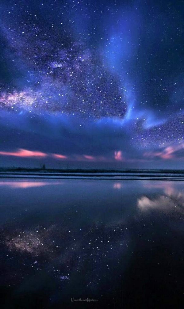 красивое звёздное небо ночью