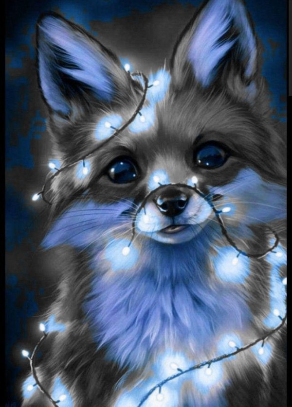 лисенок с гирляндой