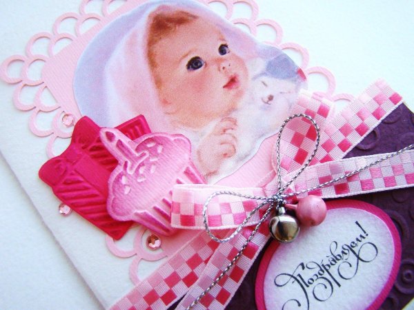 с новорожденной девочкой открытки