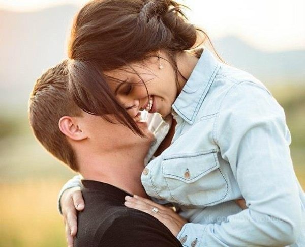 влюблённые люди