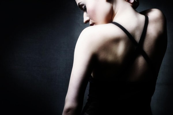 женская спина