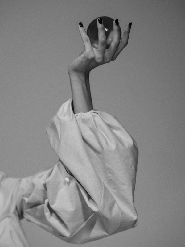 женская рука