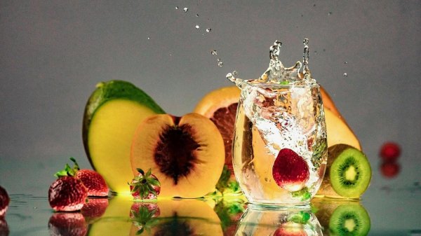 стеклянные фрукты