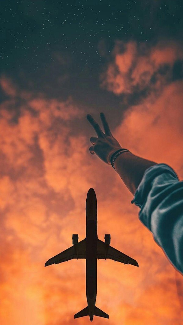 улетают самолеты