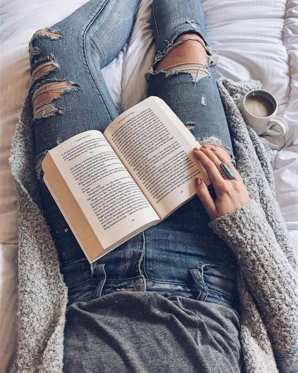 фотосессия с книжкой