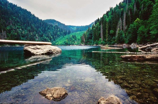 озеро малая рица