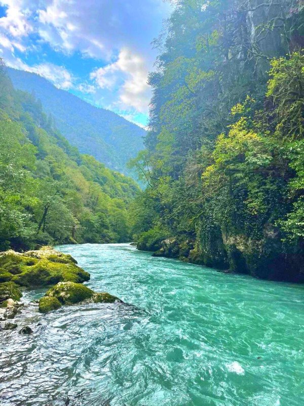 горная река бзыбь