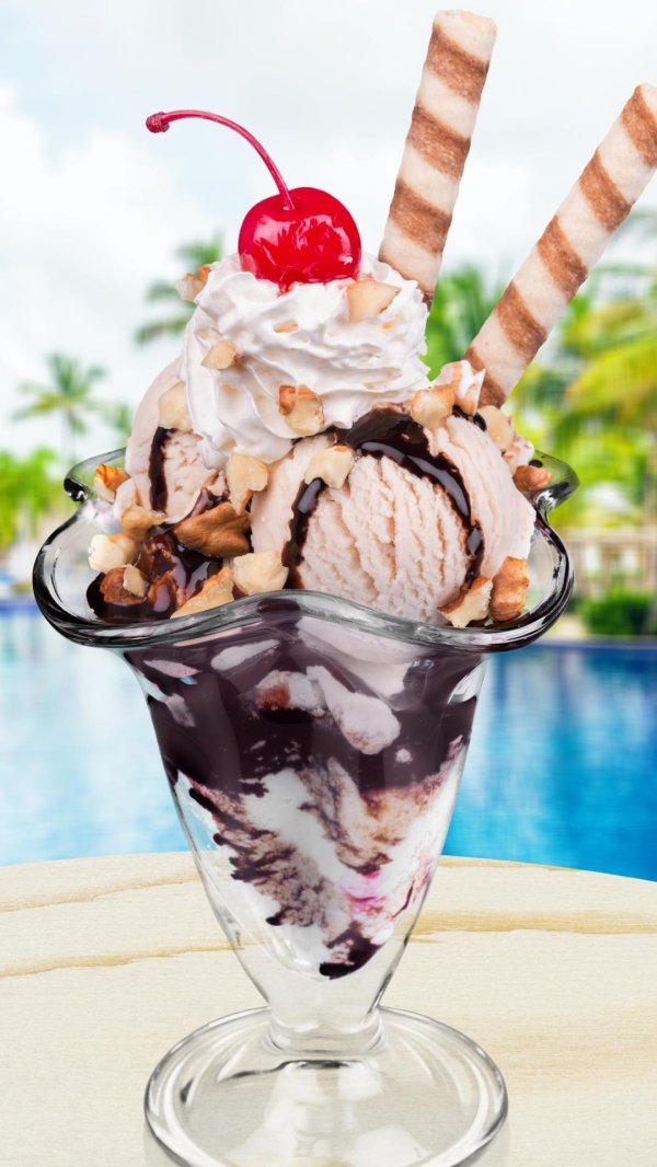 ice cream sundae