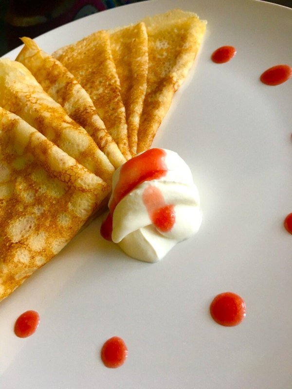 блин со сметаной