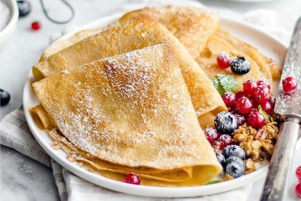 завтрак с блинами