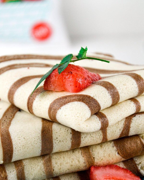 оригинальная подача блинчиков