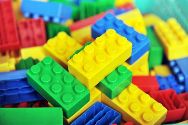 детские конструкторы