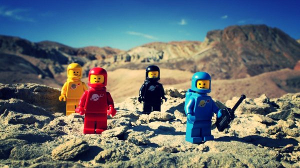 lego space minifigures