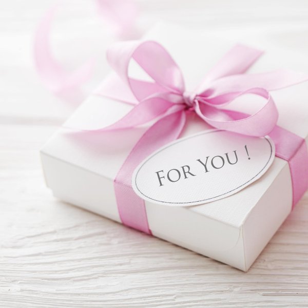 подарок розовый