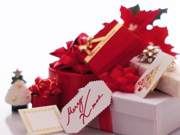 открытка с подарками