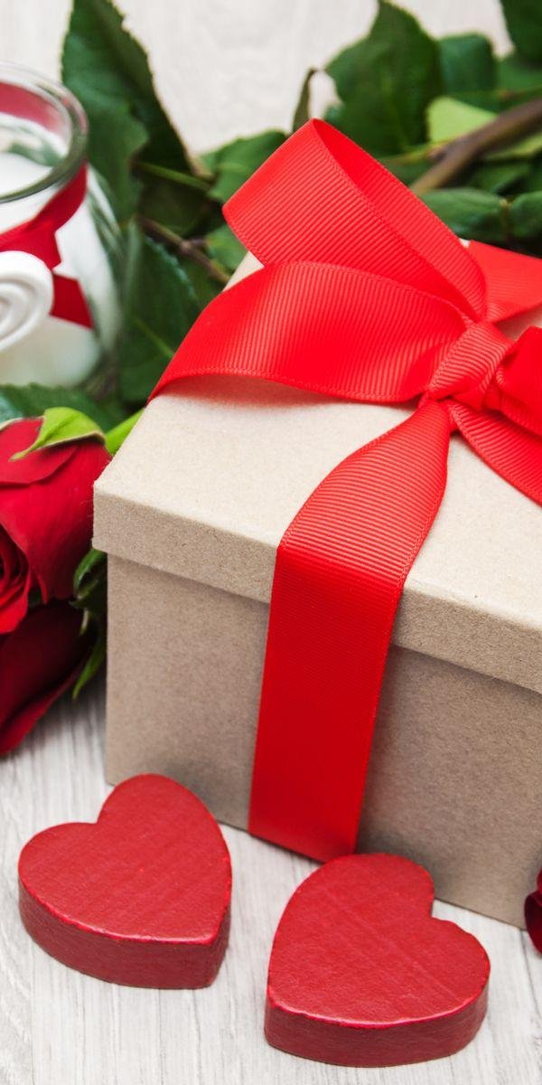 подарок красивый