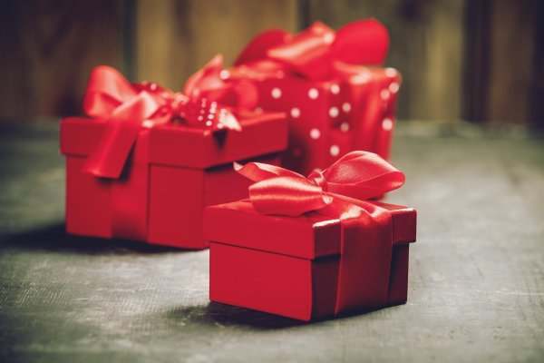 подарочные коробки